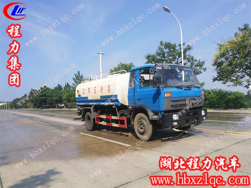 程力專用汽車股份有限公司灑水車，助你清涼一夏