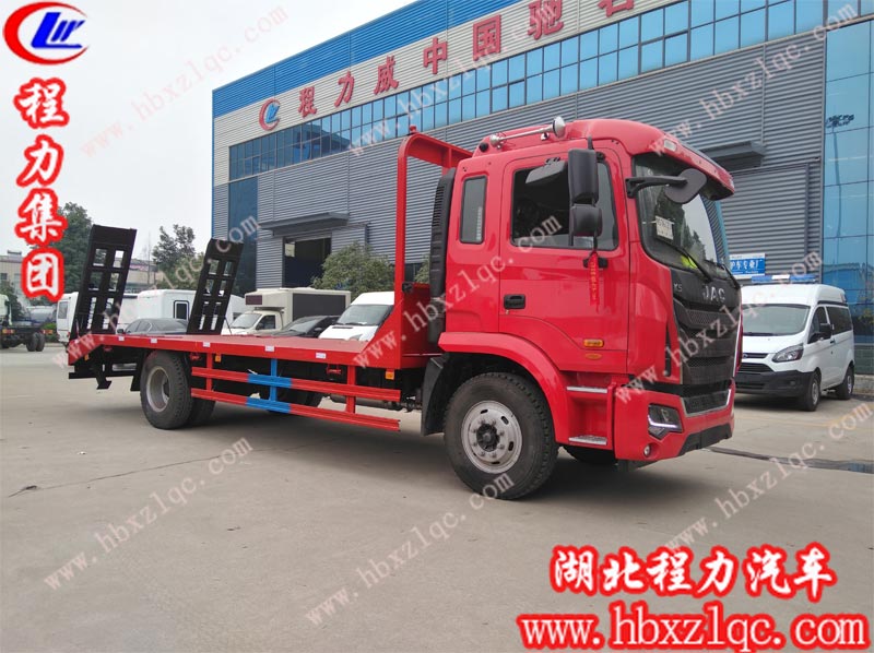 湖北程力專用汽車有限公司江淮K5平板車運(yùn)輸車品質(zhì)成就經(jīng)典！