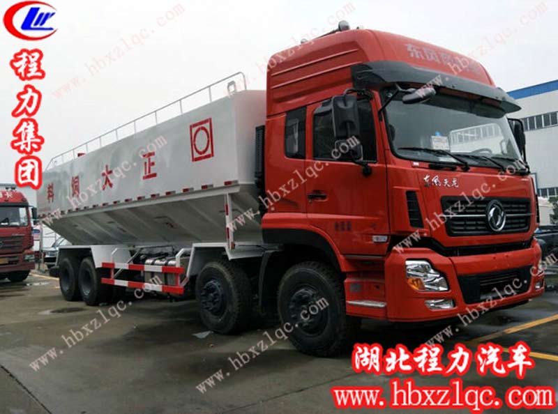 養(yǎng)殖界的致富法寶--湖北程力專用汽車(chē)有限公司東風(fēng)天龍前四后八散裝飼料車(chē)