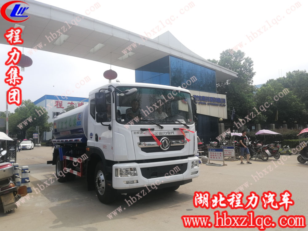程力集團(tuán)東風(fēng)D9灑水車全國銷量領(lǐng)先，勢(shì)不可擋