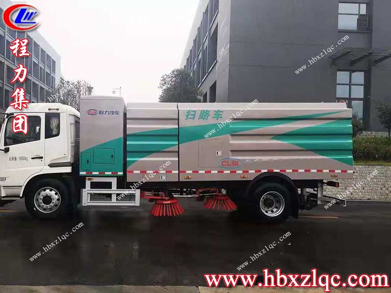 程力集團(tuán)純電動(dòng)的東風(fēng)天錦掃路車，經(jīng)濟(jì)又環(huán)保