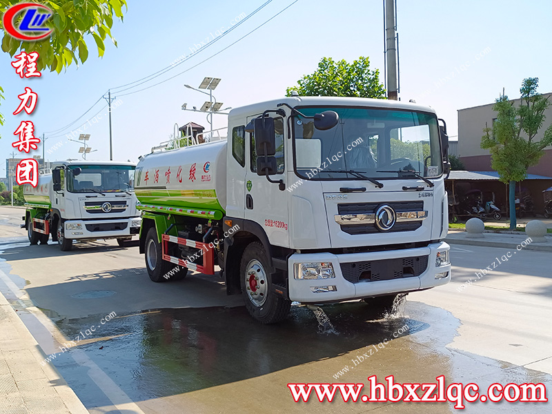 程力集團東風(fēng)D9灑水車發(fā)車前往內(nèi)蒙古通遼市，為內(nèi)蒙抗旱救災(zāi)盡一份力！