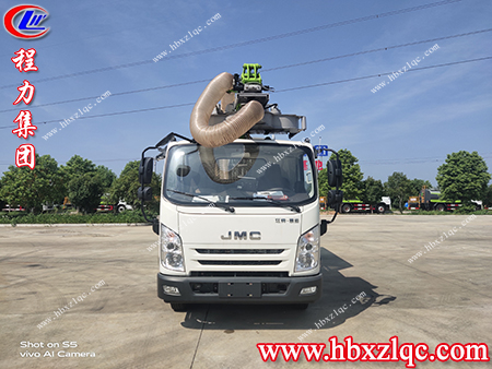 程力牌綠化綜合養(yǎng)護車實現(xiàn)一車多用，操作簡便快捷，等你來選購